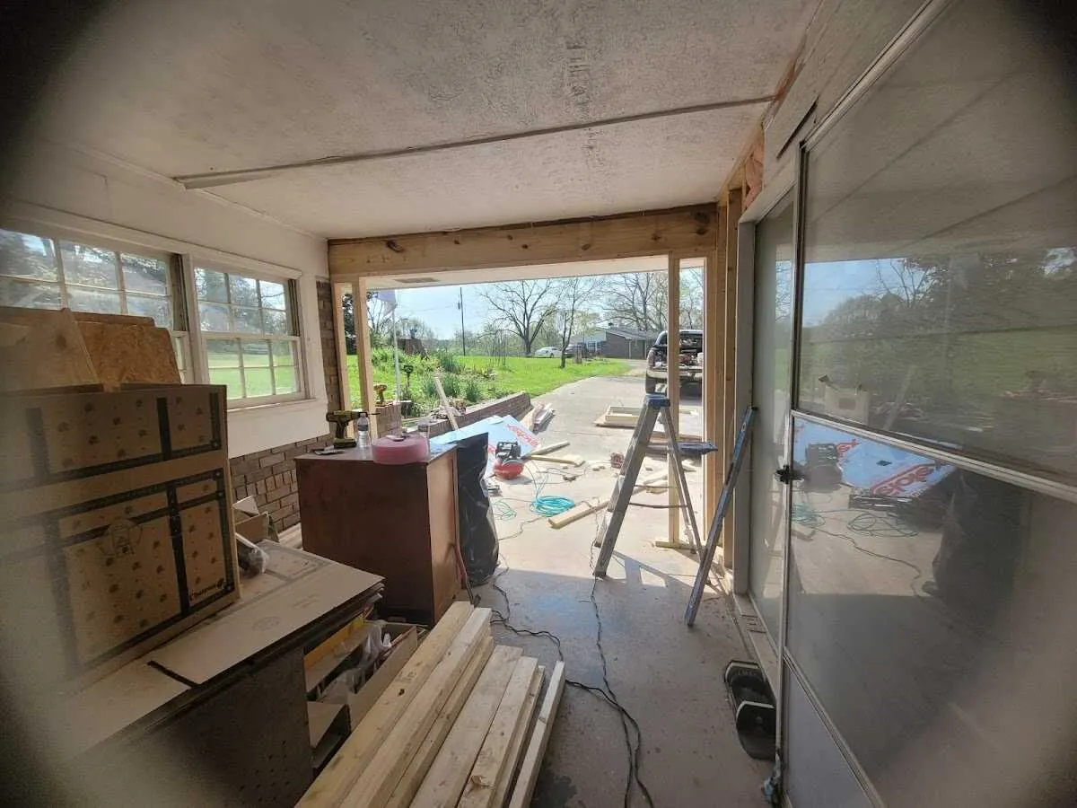 Air movers and dehumidifier for Drying & Dehumidification in Harwinton